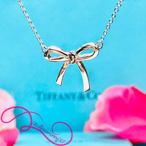 NWOT Tiffany & Co. Sterling Silver Bow Necklace